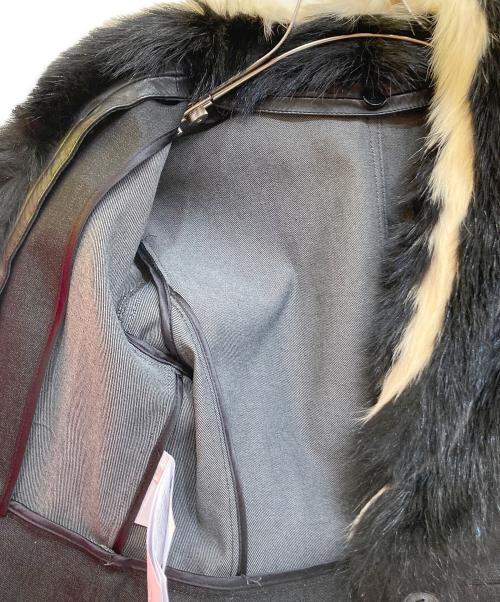 MIU MIU（ミュウミュウ）MIU MIU (ミュウミュウ) ラクーンファーテーラードジャケット ブラックアイボリー×グレー サイズ:42の古着・服飾アイテム