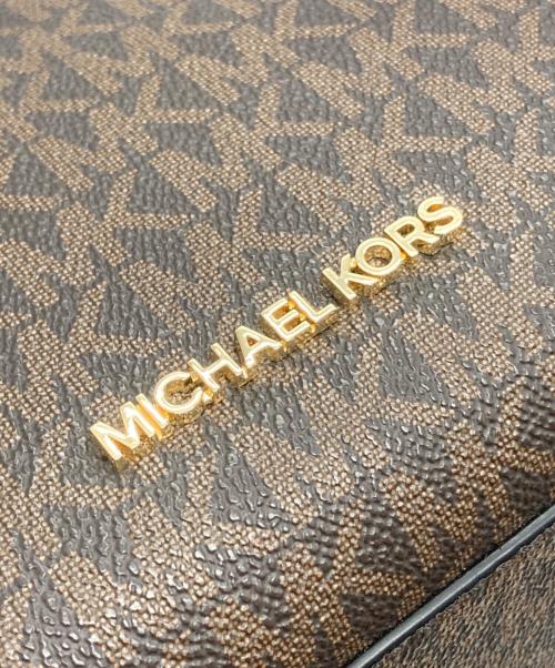 MICHAEL KORS（マイケル・コース）MICHAEL KORS (マイケル・コース) エミリアサッチェル ラージ ブラウン サイズ:-の古着・服飾アイテム