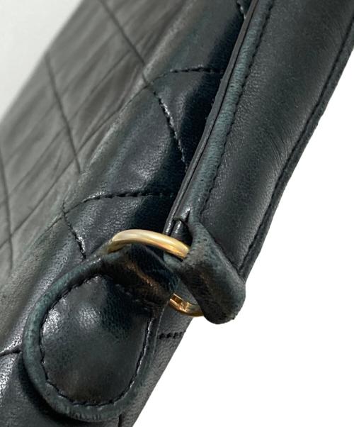 CHANEL（シャネル）CHANEL (シャネル) ダブルターンロックチェーンショルダーバッグ ブラックの古着・服飾アイテム