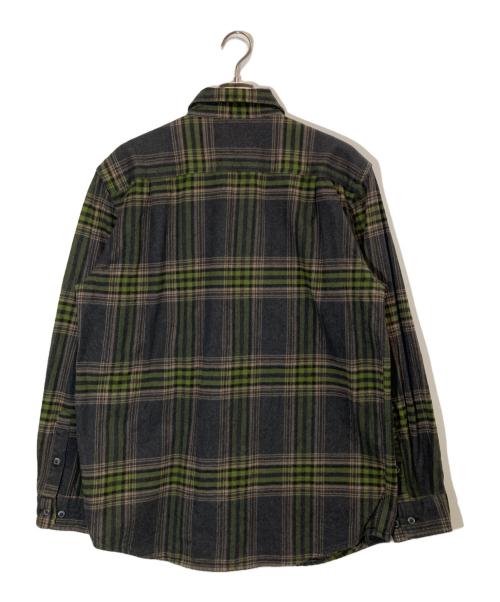 CarHartt（カーハート）CarHartt (カーハート) チェックネルシャツ ブラック×グリーン サイズ:Mの古着・服飾アイテム
