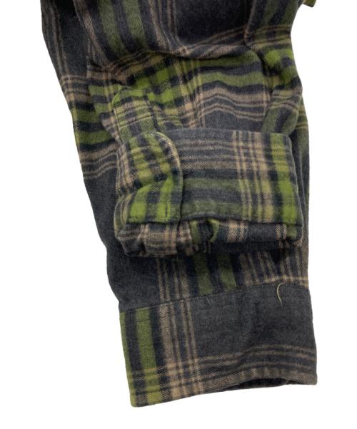 CarHartt（カーハート）CarHartt (カーハート) チェックネルシャツ ブラック×グリーン サイズ:Mの古着・服飾アイテム