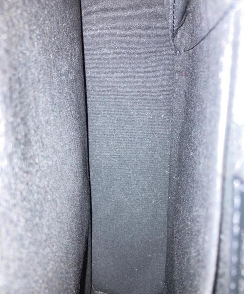 LOUIS VUITTON（ルイ ヴィトン）LOUIS VUITTON (ルイ ヴィトン) アルストン ショルダーバッグ ブラックの古着・服飾アイテム