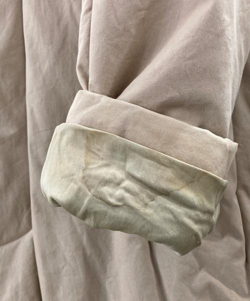 YAECA（ヤエカ）YAECA (ヤエカ) STAINCOLLAR COAT LONG PADDING ベージュ サイズ:Ⅿの古着・服飾アイテム