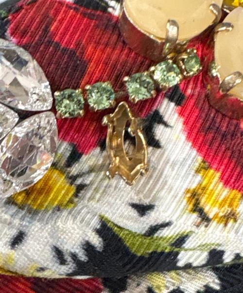 DOLCE & GABBANA（ドルチェ＆ガッバーナ）DOLCE & GABBANA (ドルチェ＆ガッバーナ) フラワービジューサンダル マルチカラー サイズ:-の古着・服飾アイテム