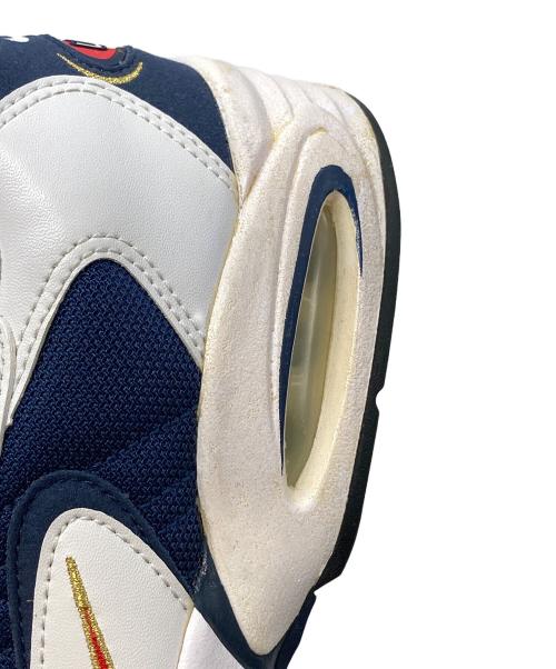 NIKE（ナイキ）NIKE (ナイキ) AIR MAX TRIAX ネイビー×ホワイト サイズ:26.5cmの古着・服飾アイテム