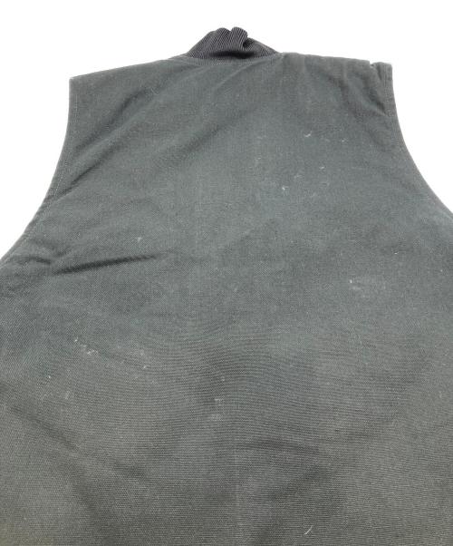CarHartt（カーハート）CarHartt (カーハート) DUCK VEST ARCTIC QUILT LINED ブラック サイズ:Ⅿの古着・服飾アイテム