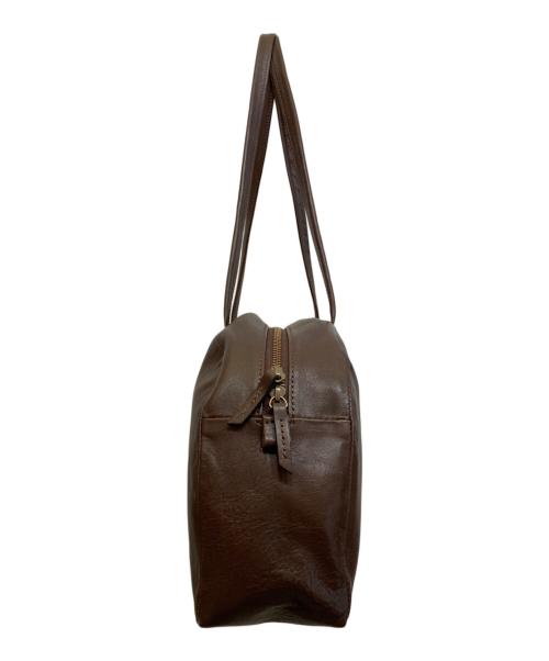 kurashi&trips publishing（クラシアンドトリップス パブリッシング）KURASHI&Trips PUBLISHING (クラシアンドトリップス パブリッシング) 「がんばりどきも私らしく」 一田憲子さんとつくったラウンドレザーバッグ ブラウンの古着・服飾アイテム