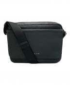 MICHAEL KORSマイケル・コース）の古着「COOPER FLAP CAMERA BAG」｜ブラック