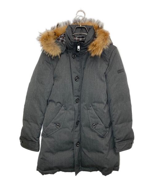 BLACK LABEL CRESTBRIDGE（ブラックレーベル クレストブリッジ）BLACK LABEL CRESTBRIDGE (ブラックレーベル クレストブリッジ) ダウンコート グレー サイズ:Lの古着・服飾アイテム