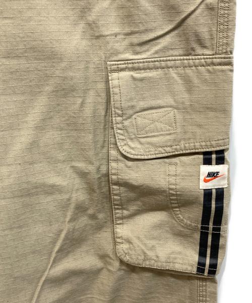 NIKE（ナイキ）NIKE (ナイキ) リップストップカーゴパンツ ベージュ サイズ:SIZE Mの古着・服飾アイテム