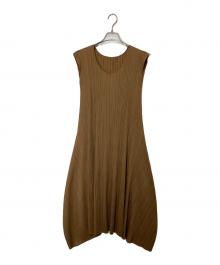 PLEATS PLEASE（プリーツプリーズ）の古着「プリーツワンピース」｜ブラウン