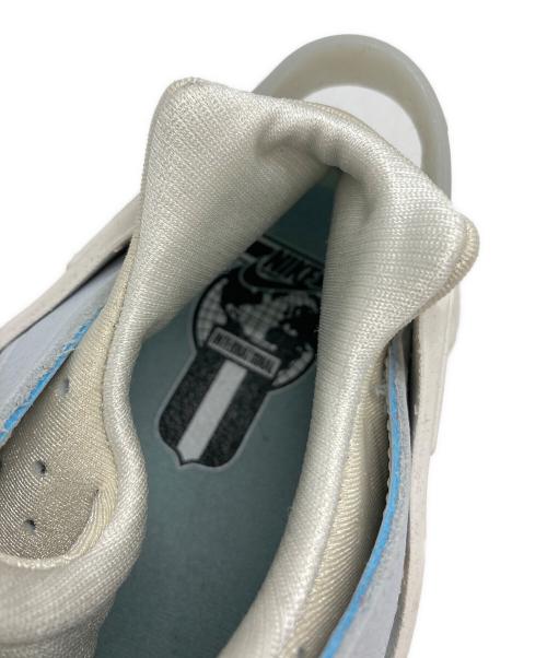 NIKE（ナイキ）NIKE (ナイキ) W AIR HUARACHE ホワイト×ブルー サイズ:SIZE 25.5cmの古着・服飾アイテム