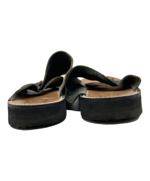 chausser（ショセ）chausser (ショセ) ボタンサンダル C-7050 ブラック サイズ:SIZE 26cmの古着・服飾アイテム