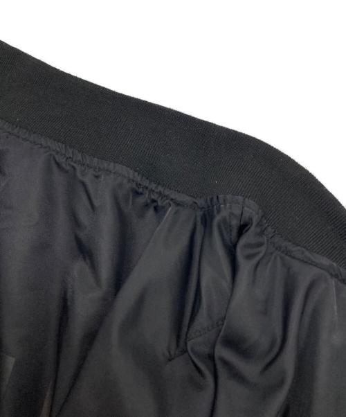 HUF（ハフ）HUF (ハフ) リバーシブルブルゾン ブルー×ブラック サイズ:Ⅿの古着・服飾アイテム