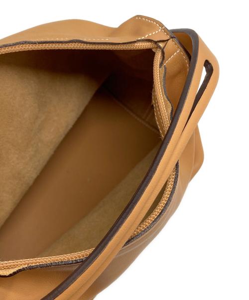 LOEWE（ロエベ）LOEWE (ロエベ) ソフトレザーオールドハンドバッグ ブラウンの古着・服飾アイテム