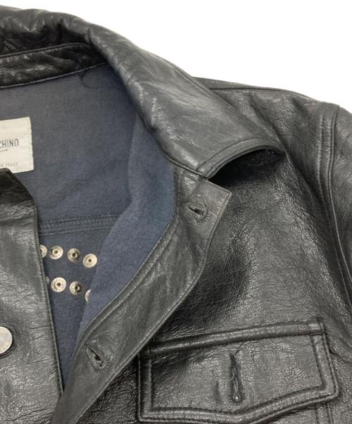 MOSCHINO JEANS（モスキーノジーンズ）MOSCHINO JEANS (モスキーノジーンズ) ピースマークスタッズレザージャケット ブラック サイズ:50の古着・服飾アイテム