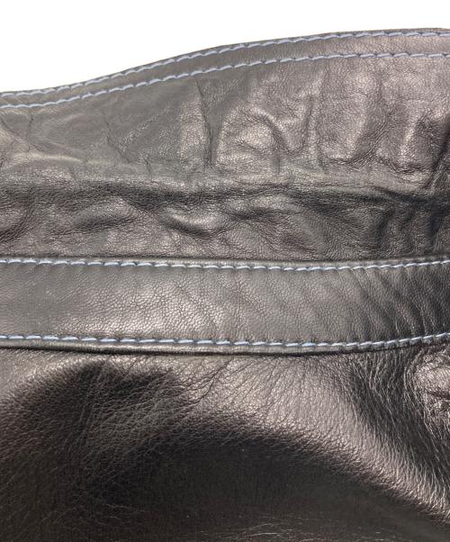 -（-）- (-) フレイムデザインレザーシャツ ブラック サイズ:-の古着・服飾アイテム