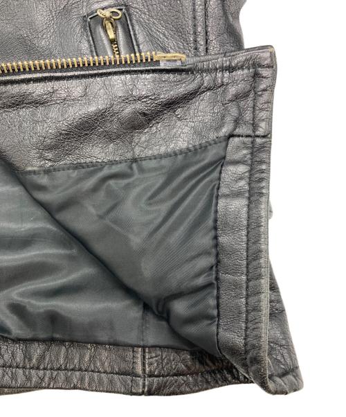 AVIREX（アヴィレックス）AVIREX (アヴィレックス) トラッカーライダース レザージャケット ブラック サイズ:40の古着・服飾アイテム