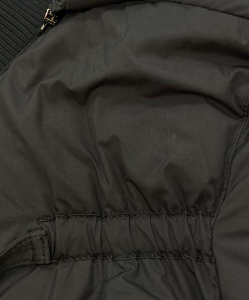 HELMUT LANG（ヘルムートラング）HELMUT LANG (ヘルムートラング) ボンテージ バックルデザインフーデットダウンジャケット ブラック サイズ:46の古着・服飾アイテム