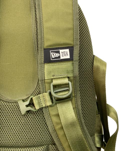 New Era（ニューエラ）New Era (ニューエラ) キャリアバックパック カーキ サイズ:-の古着・服飾アイテム