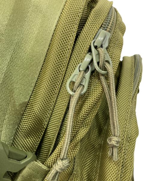 New Era（ニューエラ）New Era (ニューエラ) キャリアバックパック カーキ サイズ:-の古着・服飾アイテム