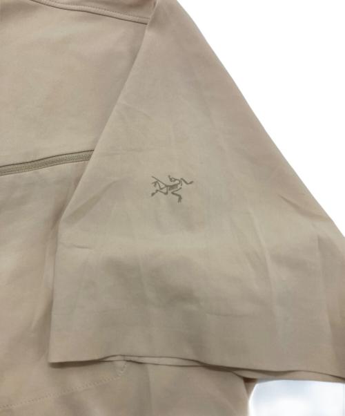 ARC'TERYX（アークテリクス）ARC'TERYX (アークテリクス) Skyline SS Shirt ベージュ サイズ:Ⅼの古着・服飾アイテム