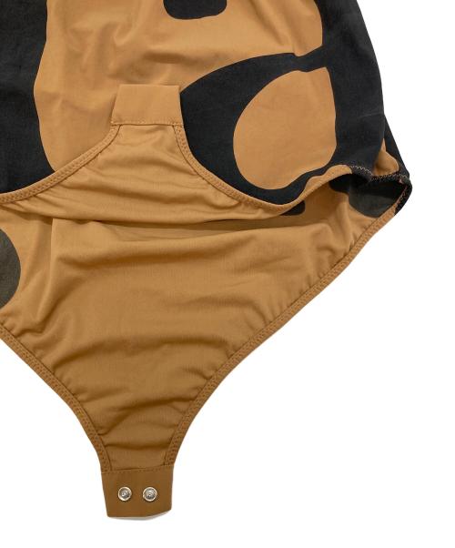 Maison Margiela 1（メゾンマルジェラ 1）Maison Margiela 1 (メゾンマルジェラ 1) Logo Long Sleeve Bodysuit ブラウン サイズ:38の古着・服飾アイテム