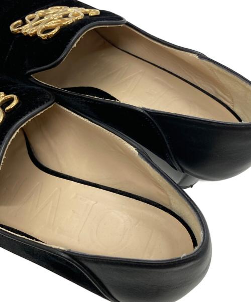 LOEWE（ロエベ）LOEWE (ロエベ) アナグラムベルベットローファー ブラック サイズ:SIZE 40の古着・服飾アイテム