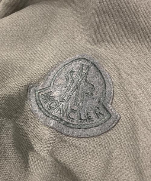 MONCLER GENIUS（モンクレール ジーニアス）MONCLER GENIUS (モンクレール ジーニアス) ロゴプリントクルーネックスウェットトレーナー グレー サイズ:SIZE Lの古着・服飾アイテム