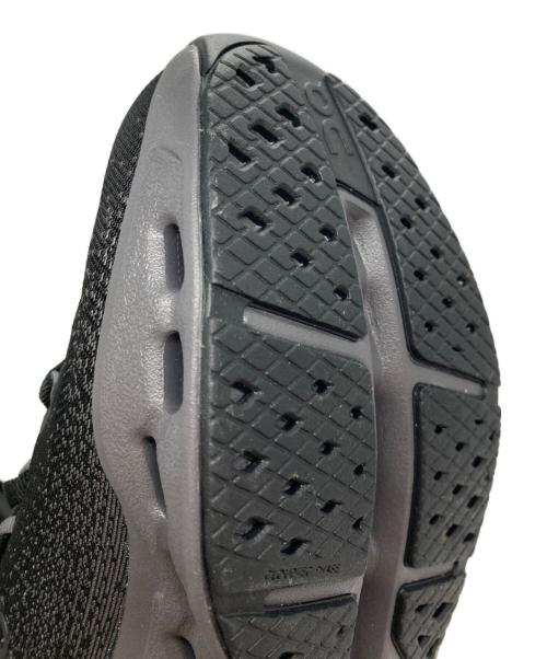 on（オン）On (オン) Cloudsurfer Max ブラック サイズ:26.5cmの古着・服飾アイテム