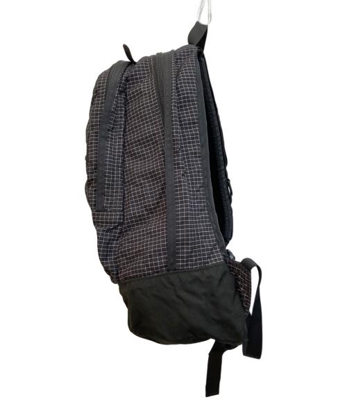 GREGORY（グレゴリー）GREGORY (グレゴリー) スペクトラ柄デイパック グレー サイズ:-の古着・服飾アイテム