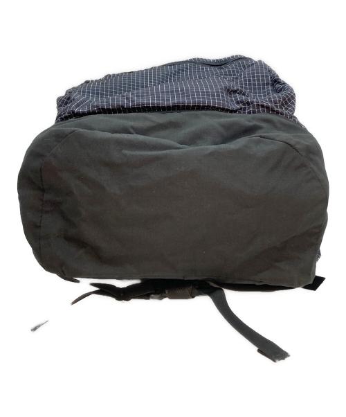 GREGORY（グレゴリー）GREGORY (グレゴリー) スペクトラ柄デイパック グレー サイズ:-の古着・服飾アイテム