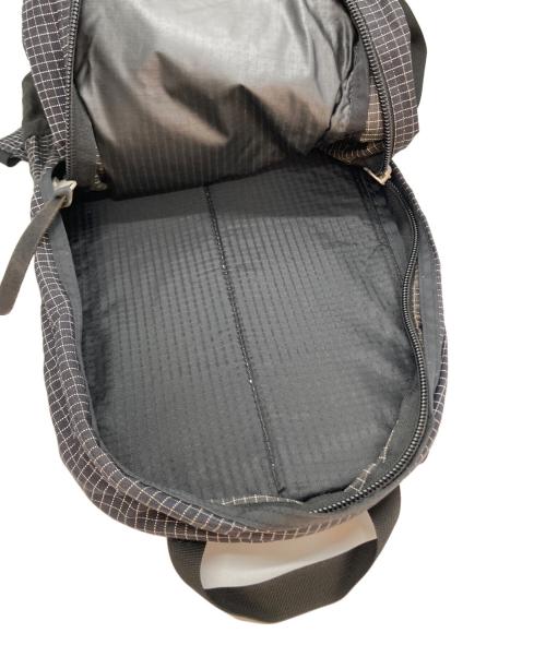 GREGORY（グレゴリー）GREGORY (グレゴリー) スペクトラ柄デイパック グレー サイズ:-の古着・服飾アイテム