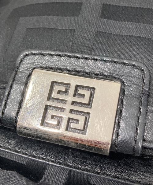 GIVENCHY（ジバンシィ）GIVENCHY (ジバンシィ) ショルダーバッグの古着・服飾アイテム