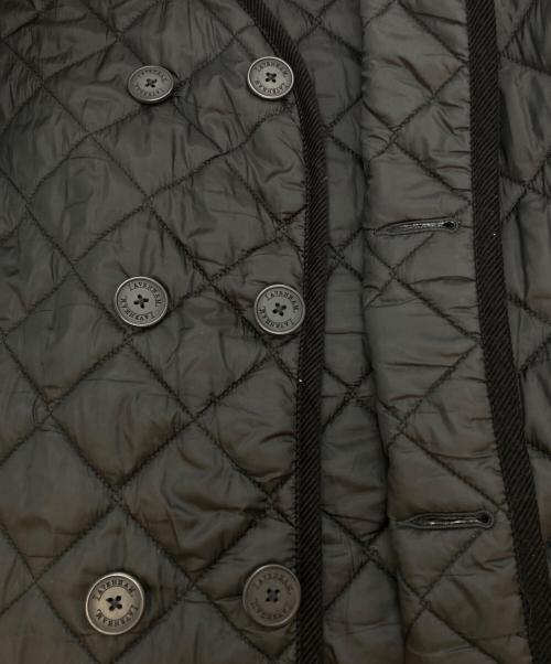 LAVENHAM（ラベンハム）LAVENHAM (ラベンハム) ノーカラーダブルキルティングジャケット ブラック サイズ:40の古着・服飾アイテム