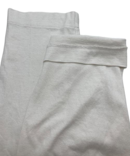 PLAY COMME des GARCONS（プレイコムデギャルソン）PLAY COMME des GARCONS (プレイコムデギャルソン) ワッペンロゴカットソー ホワイト サイズ:SIZE Mの古着・服飾アイテム