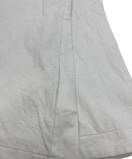 PLAY COMME des GARCONS（プレイコムデギャルソン）PLAY COMME des GARCONS (プレイコムデギャルソン) ワッペンロゴカットソー ホワイト サイズ:SIZE Mの古着・服飾アイテム