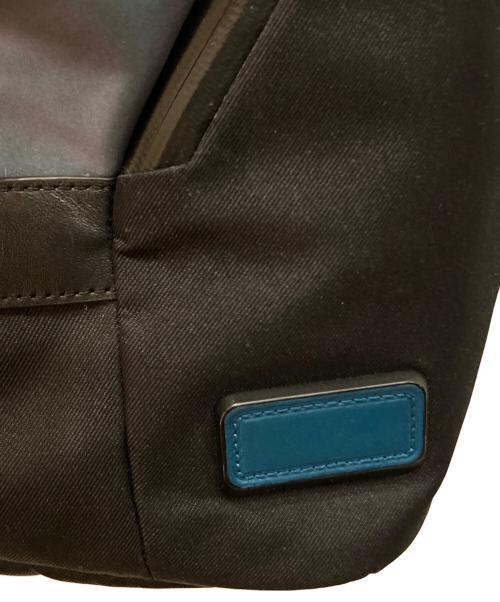 TUMI（トゥミ）TUMI (トゥミ) TAHOE フィンチバックパック ブラック×ブルー サイズ:-の古着・服飾アイテム