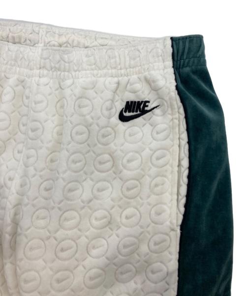 NIKE（ナイキ）NIKE (ナイキ) Supreme (シュプリーム) Velour Track Pant ホワイト×グリーン サイズ:Sの古着・服飾アイテム