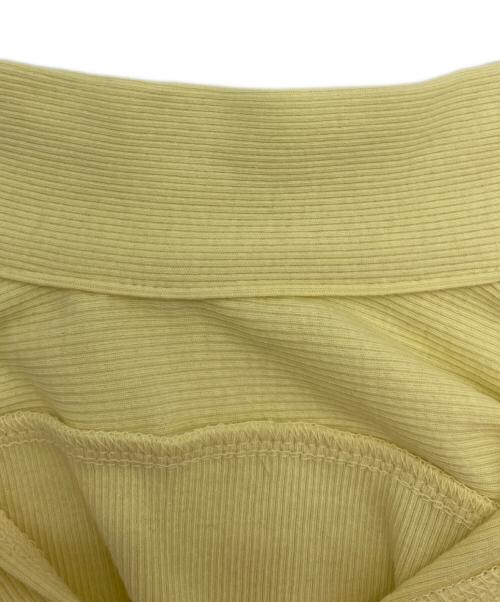 DOMENICO+SAVIO（ドメニコアンドサビオ）DOMENICO+SAVIO (ドメニコアンドサビオ) scarf coller rib tops イエロー サイズ:38の古着・服飾アイテム