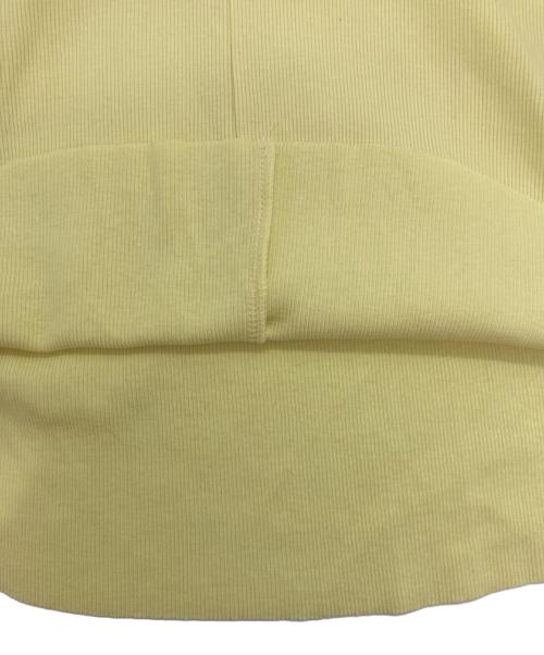 DOMENICO+SAVIO（ドメニコアンドサビオ）DOMENICO+SAVIO (ドメニコアンドサビオ) scarf coller rib tops イエロー サイズ:38の古着・服飾アイテム