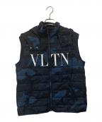 VALENTINOヴァレンティノ）の古着「カモフラプリントダウンベスト」｜ネイビー