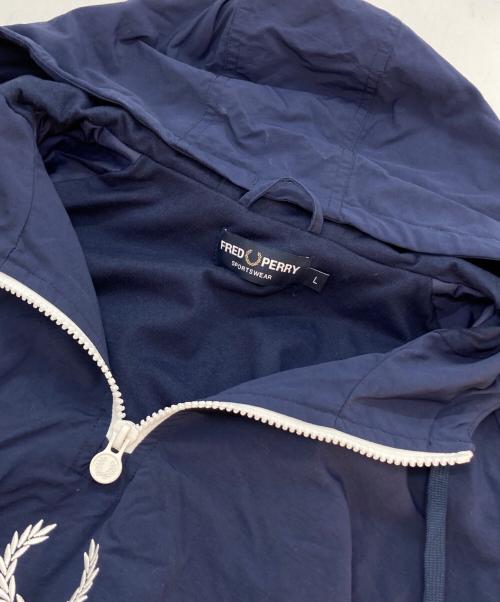 FRED PERRY（フレッドペリー）FRED PERRY (フレッドペリー) アノラックパーカー ネイビー サイズ:Lの古着・服飾アイテム