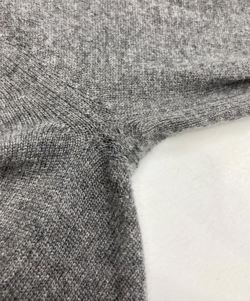 Thom Browne（トムブラウン）Thom Browne (トムブラウン) 4-BARカシミヤカーディガン グレー サイズ:下記参照の古着・服飾アイテム