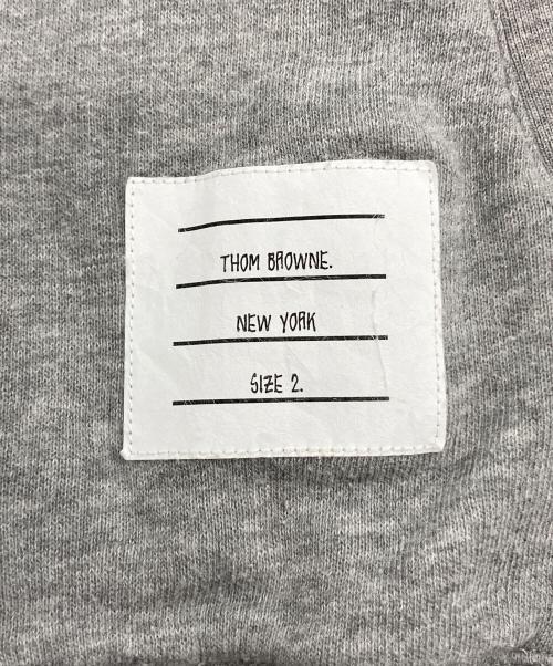 Thom Browne（トムブラウン）Thom Browne (トムブラウン) 4-BARジップパーカー グレー サイズ:2の古着・服飾アイテム
