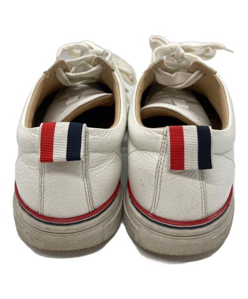 Thom Browne（トムブラウン）Thom Browne (トムブラウン) レザーローカットスニーカー ホワイト サイズ:37の古着・服飾アイテム