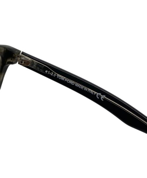 TOM FORD（トムフォード）TOM FORD (トムフォード) 伊達眼鏡 グレー×ブラック サイズ:56□19の古着・服飾アイテム