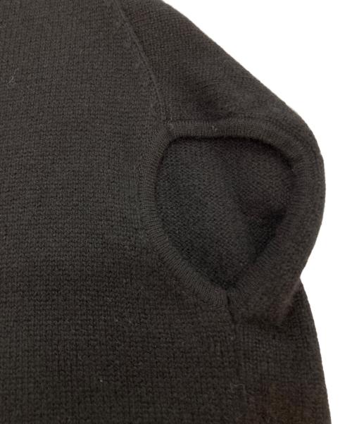 intoca（イントゥーカ）intoca (イントゥーカ) カシミヤノースリーブニット ブラック サイズ:-の古着・服飾アイテム