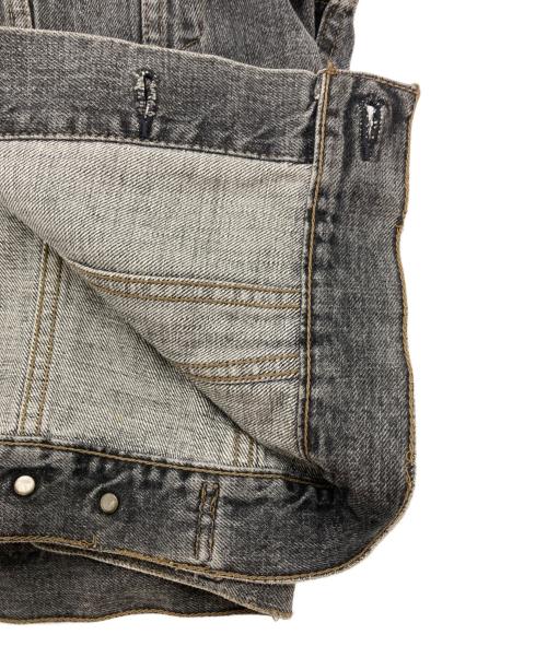 LEVI'S（リーバイス）LEVI'S (リーバイス) 先染めブラックデニムジャケット グレー サイズ:38の古着・服飾アイテム