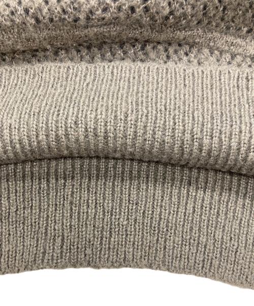 ISSEY MIYAKE（イッセイミヤケ）ISSEY MIYAKE (イッセイミヤケ) レイヤーメッシュボーダーニット カーキ サイズ:下記参照の古着・服飾アイテム